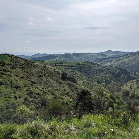 La Grange, Le Hameau Des Volcans - Déconnexion Face à La Vue Hébergement de vacances Saint-Just-pres-Brioude